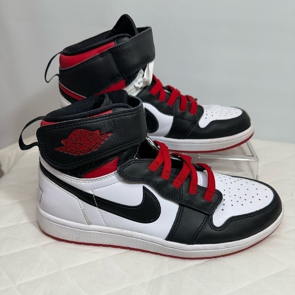 Nike Air Jordan 1 Hi FlyEase Mens Size 8.5 Sneakers White Black Red Shoes - Picture 1 of 16
